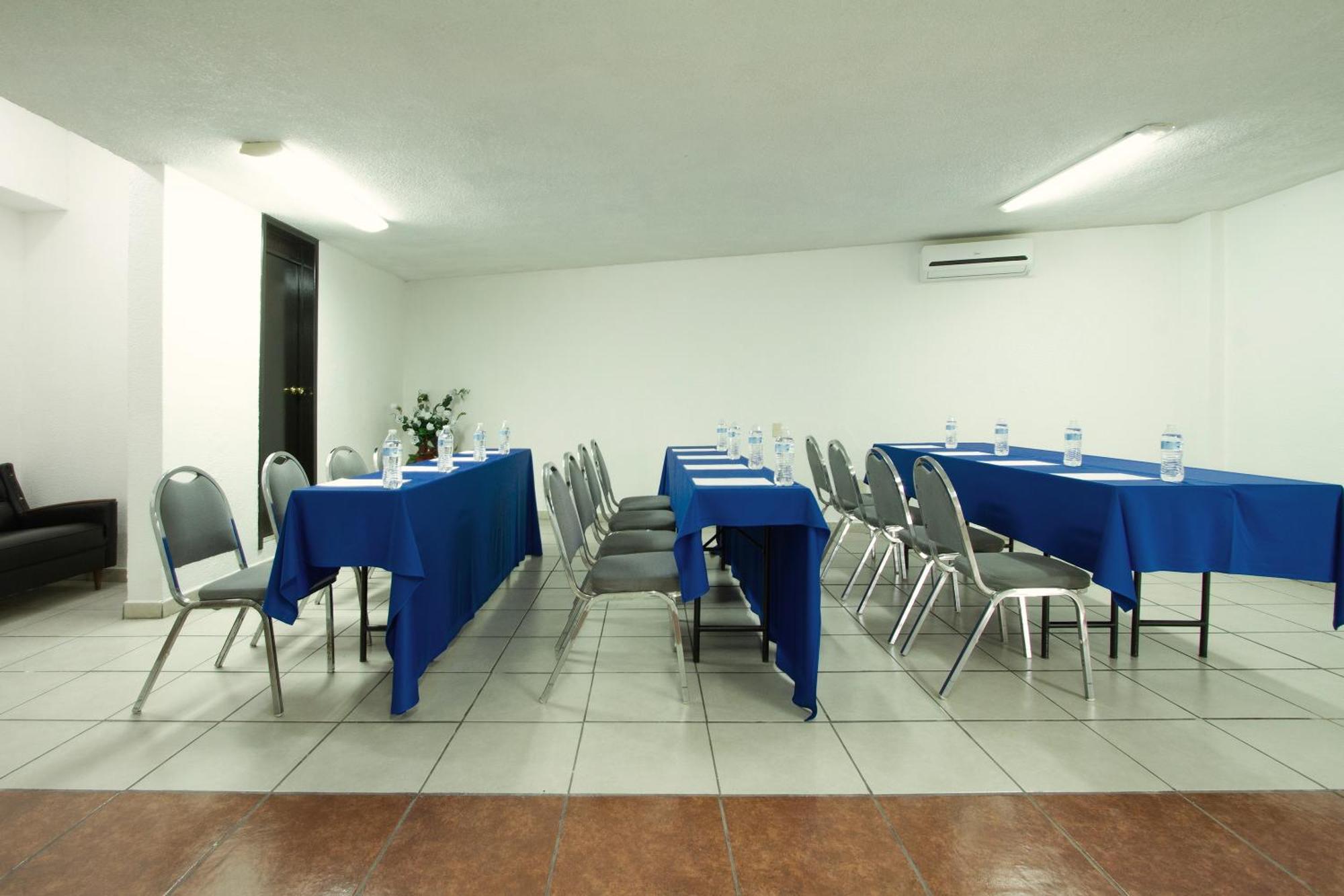 Hotel Bedd Express Querétaro Exteriör bild
