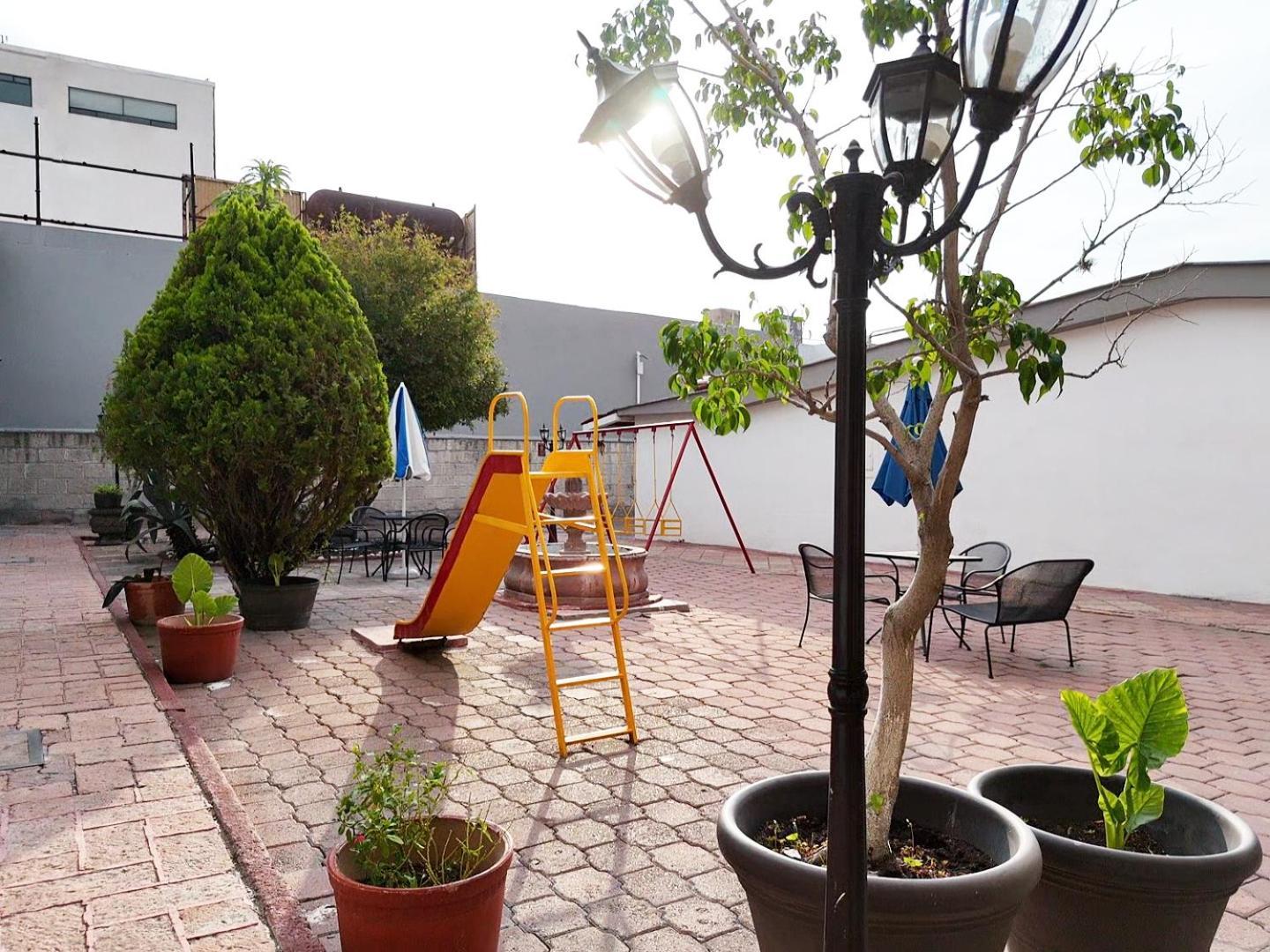 Hotel Bedd Express Querétaro Exteriör bild