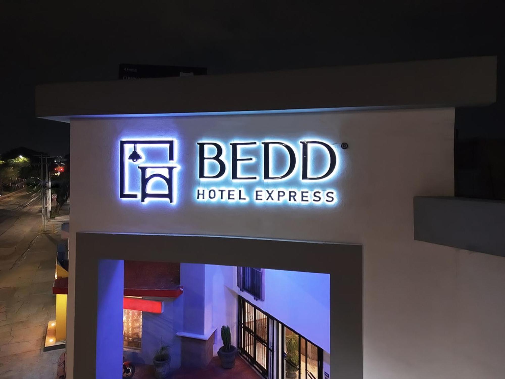 Hotel Bedd Express Querétaro Exteriör bild