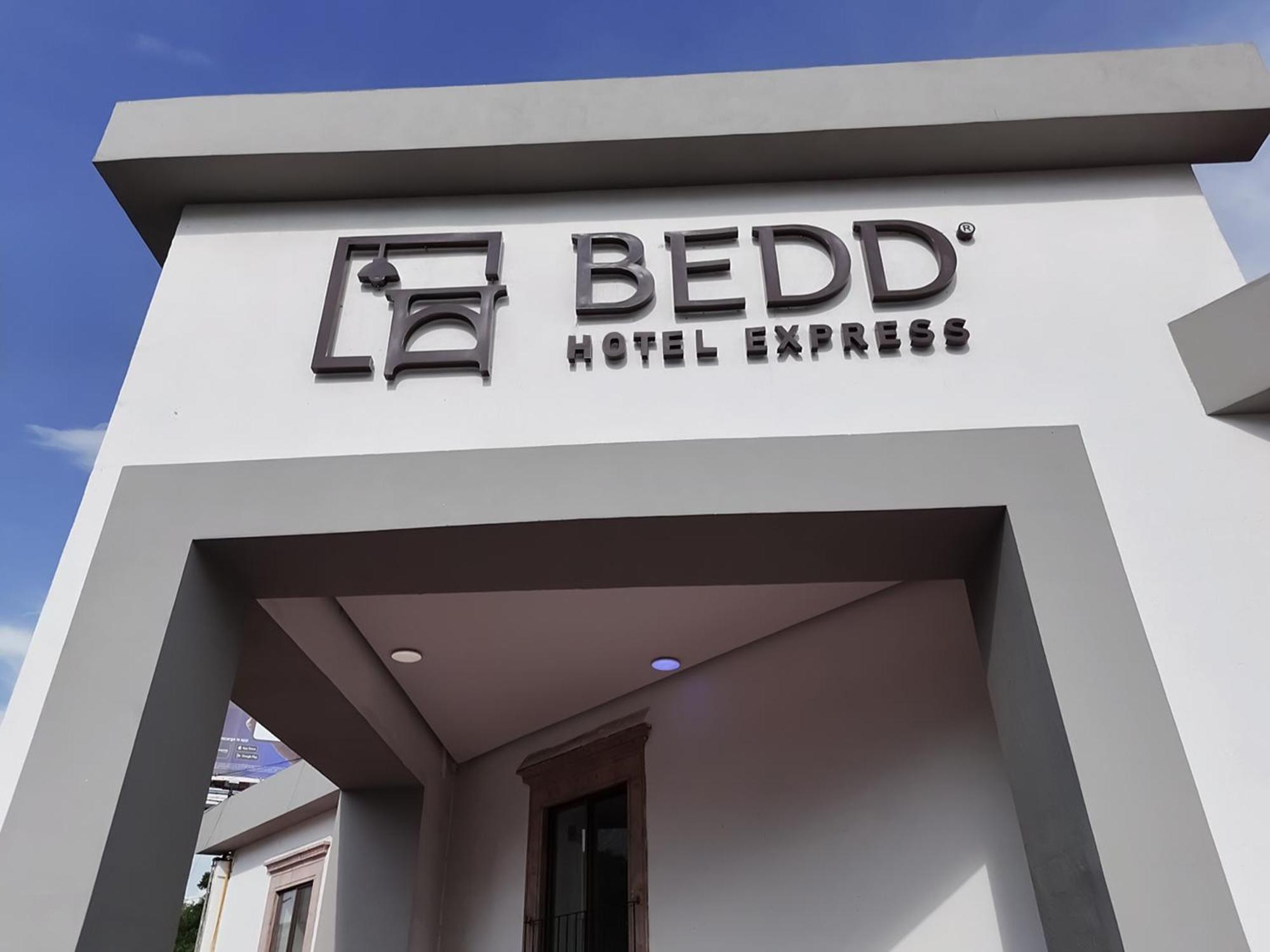 Hotel Bedd Express Querétaro Exteriör bild
